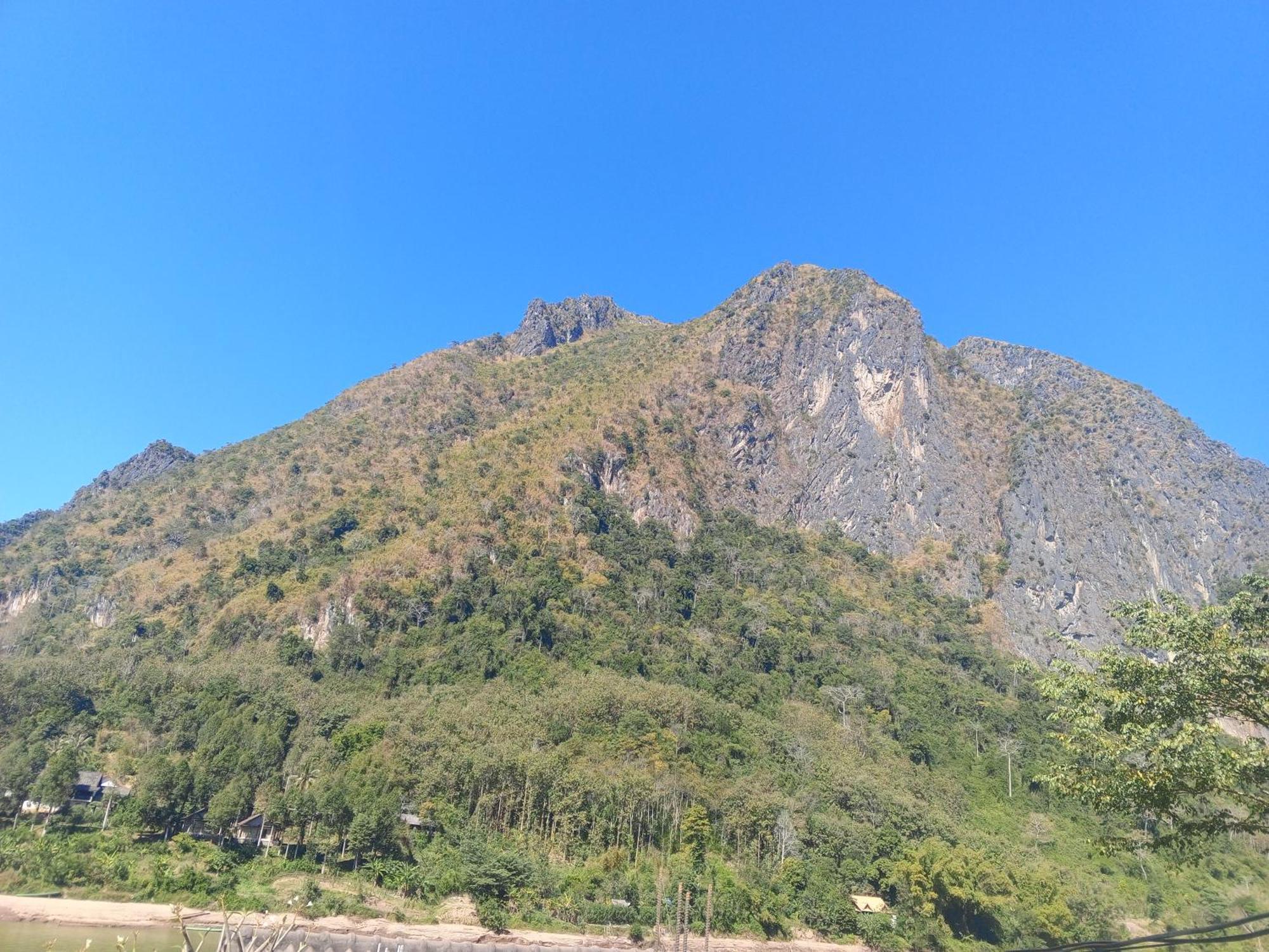 Sunrise Guest House Nongkhiaw 部屋 写真